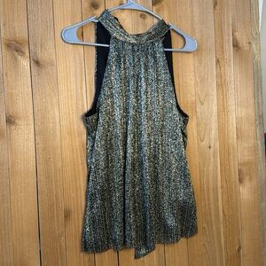 Vince Camuto round neck gold shimmer top